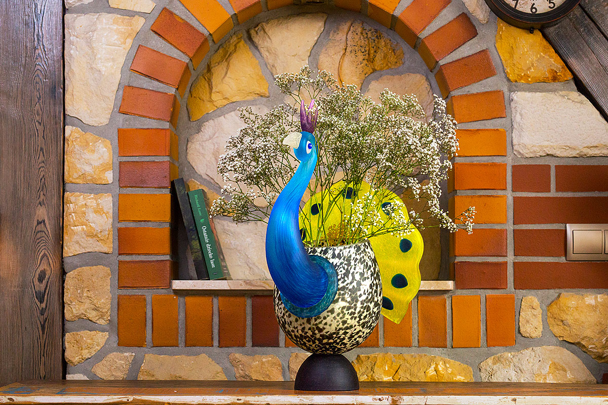 PEACOCK – Bild 4